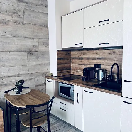 Apartment Golden Hermes 22 *